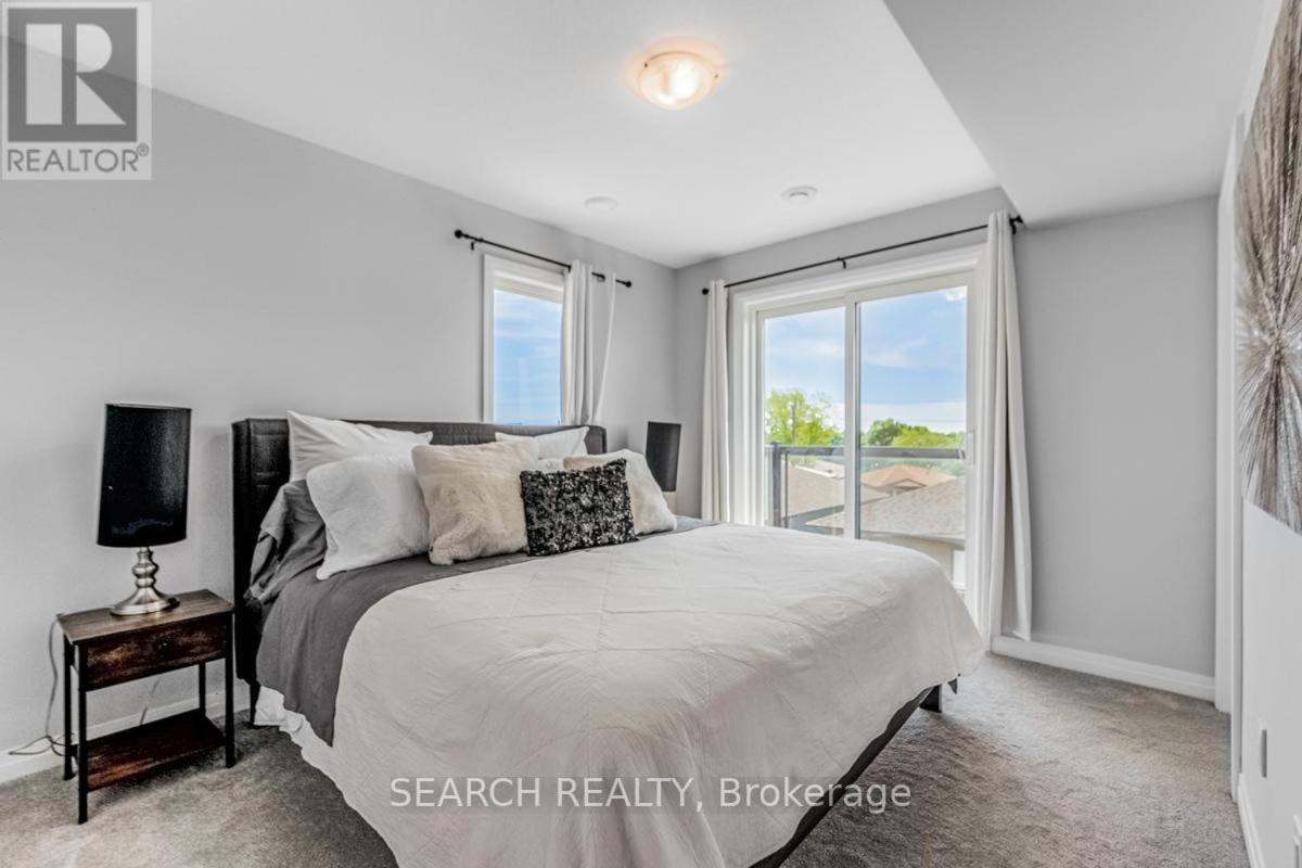 Apartment Cozy 3 Story Townhouse! Niagara Falls