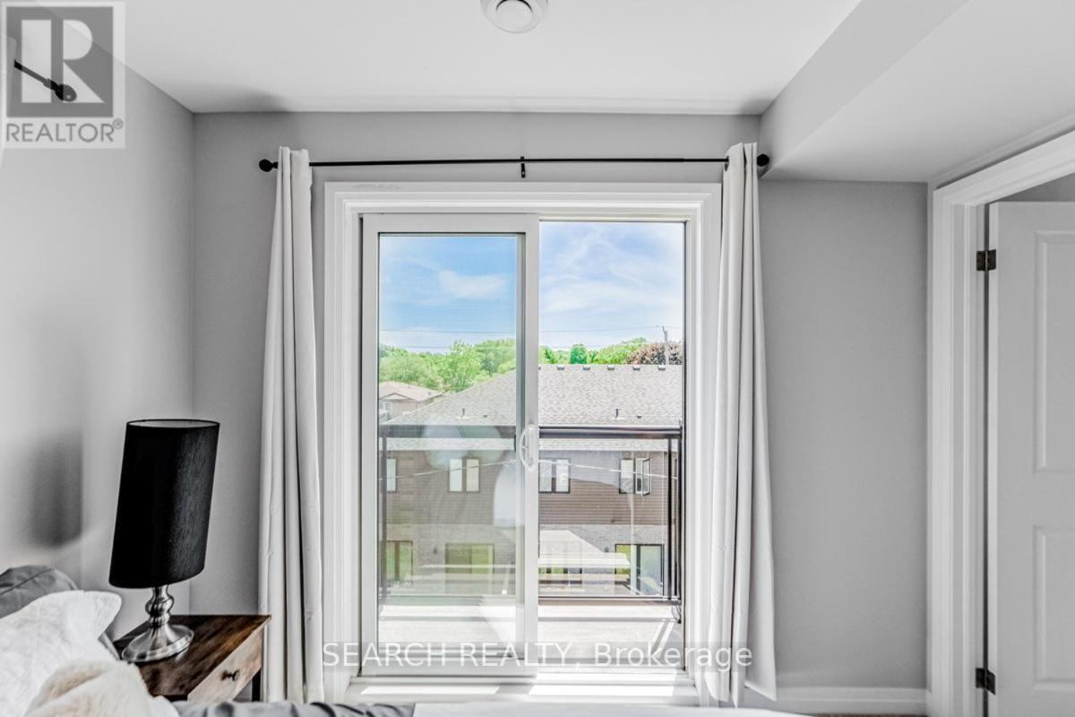 Cozy 3 Story Townhouse! Niagara Falls